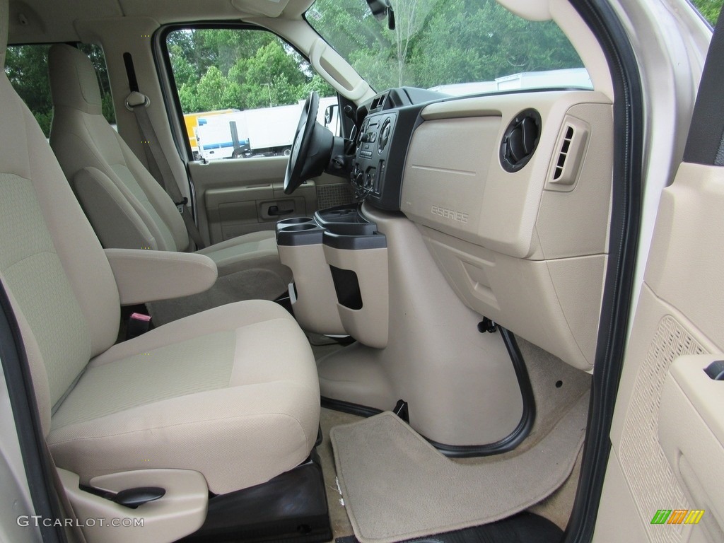2013 E Series Van E350 XLT Extended Passenger - Pueblo Gold Metallic / Medium Pebble photo #28