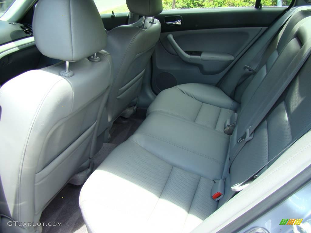 2005 TSX Sedan - Meteor Silver Metallic / Quartz photo #12