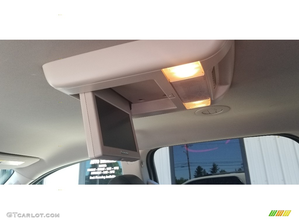 2011 Acadia SLT AWD - White Diamond Tintcoat / Ebony photo #16