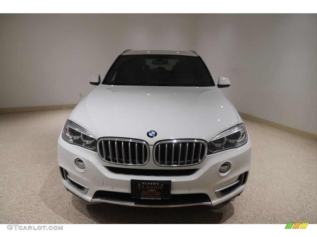 2018 X5 xDrive35i - Alpine White / Terra photo #2