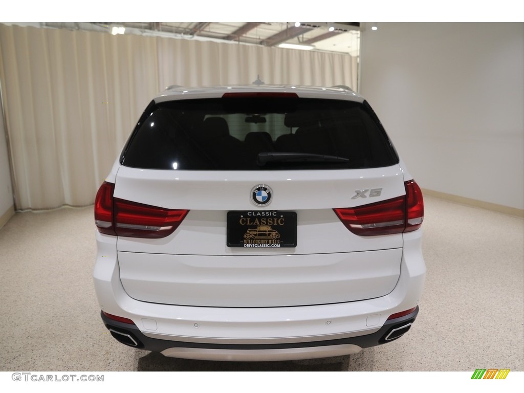 2018 X5 xDrive35i - Alpine White / Terra photo #4