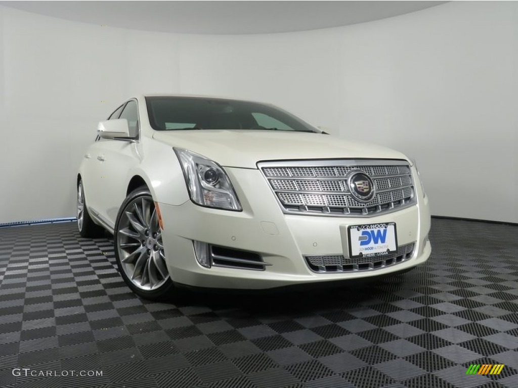 2013 XTS Platinum AWD - White Diamond Tricoat / Jet Black/Light Wheat Opus Full Leather photo #1
