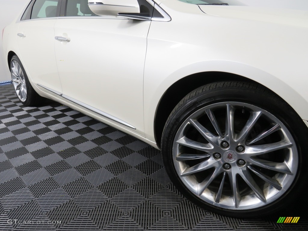 2013 XTS Platinum AWD - White Diamond Tricoat / Jet Black/Light Wheat Opus Full Leather photo #6