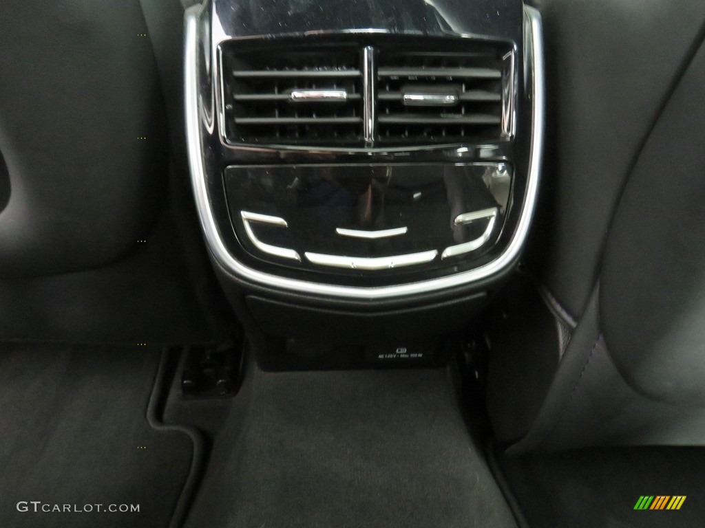 2013 XTS Platinum AWD - White Diamond Tricoat / Jet Black/Light Wheat Opus Full Leather photo #28