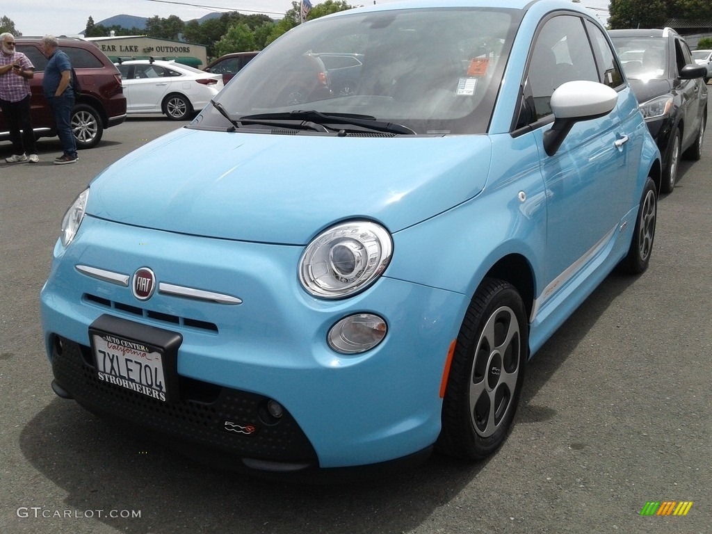 Celeste Blu (Light Blue) 2017 Fiat 500e All Electric Exterior Photo #138343236
