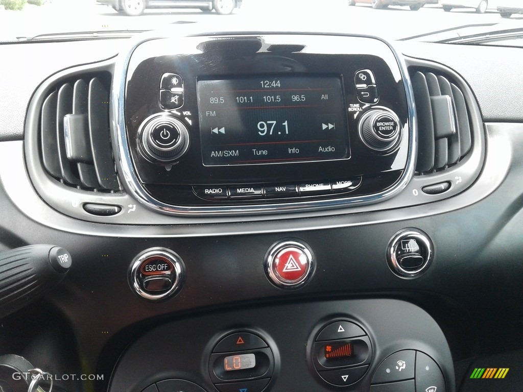 2017 Fiat 500e All Electric Audio System Photos