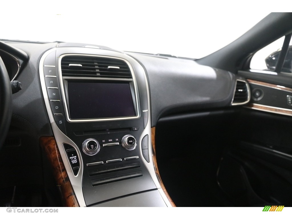 2016 Lincoln MKX Select AWD Dashboard Photos