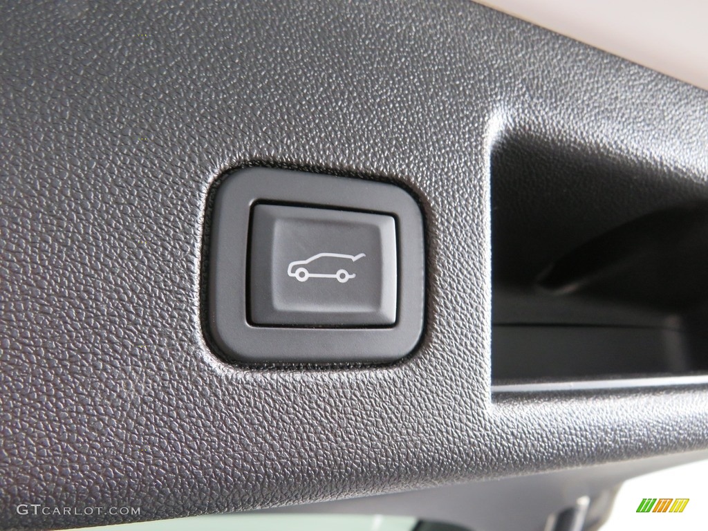 2018 Equinox LT AWD - Summit White / Jet Black photo #15