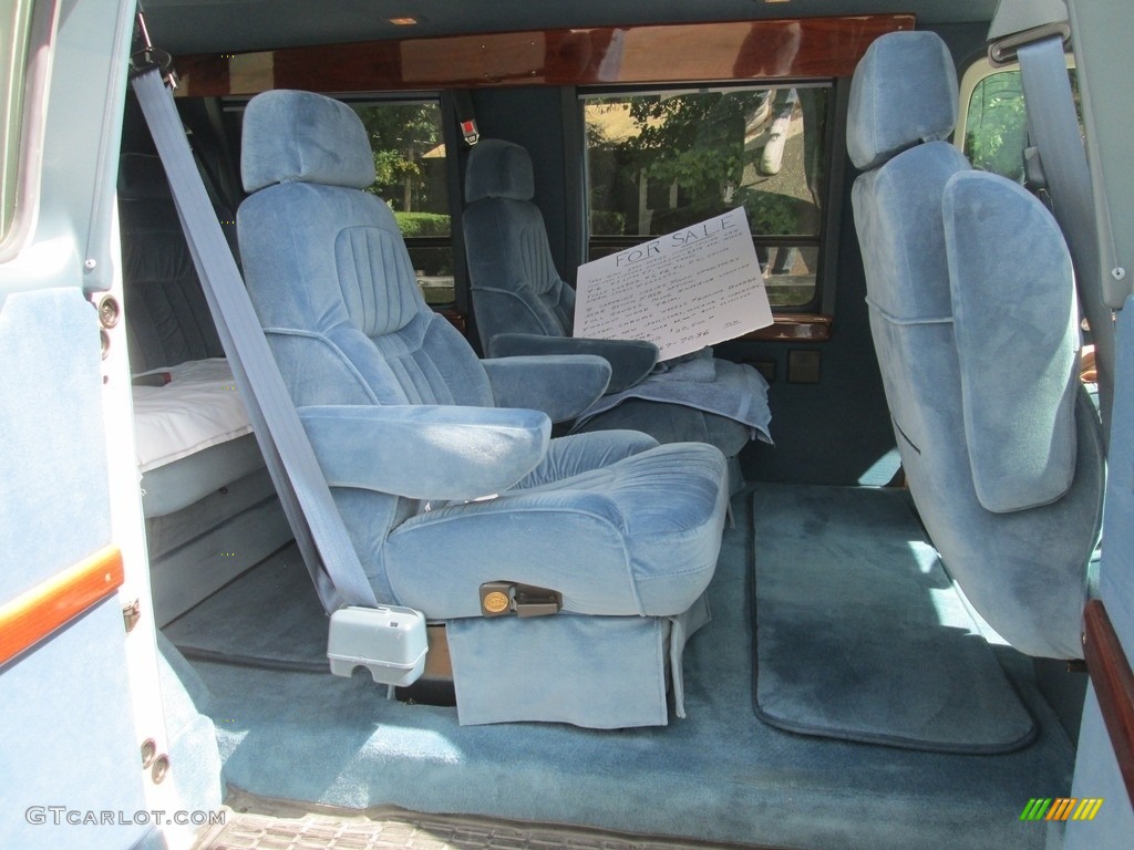 1995 Vandura G2500 Conversion Van - White / Blue photo #29