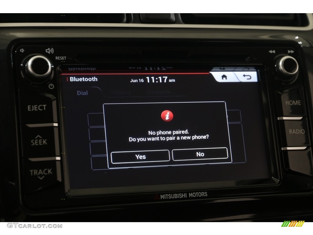 2017 Mitsubishi Mirage G4 SE Controls Photo #138348873
