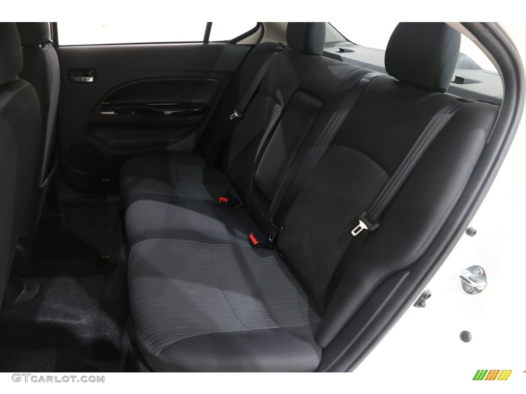 Black Interior 2017 Mitsubishi Mirage G4 SE Photo #138349005
