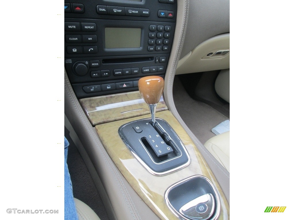 2006 S-Type 4.2 - Winter Gold Metallic / Champagne photo #17