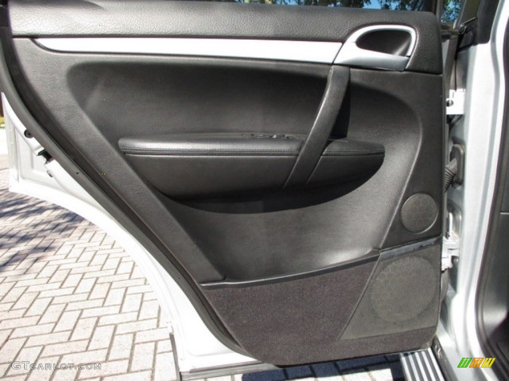 2009 Cayenne  - Crystal Silver Metallic / Black photo #50