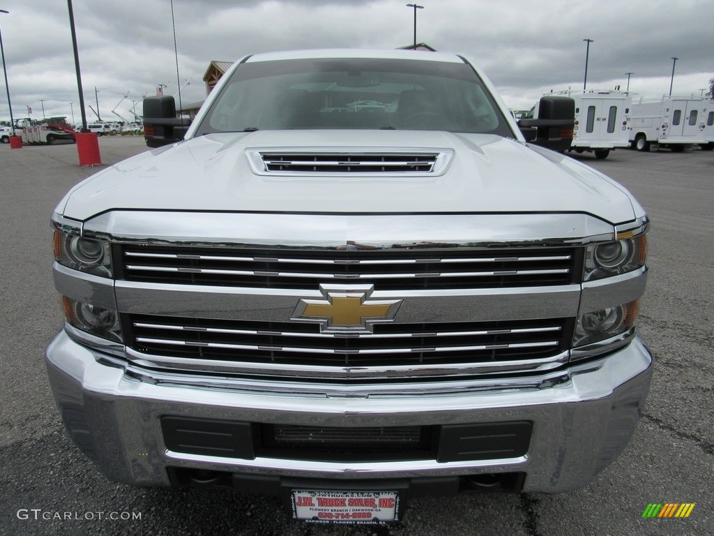 2017 Silverado 3500HD Work Truck Crew Cab 4x4 Chassis - Summit White / Dark Ash/Jet Black photo #6