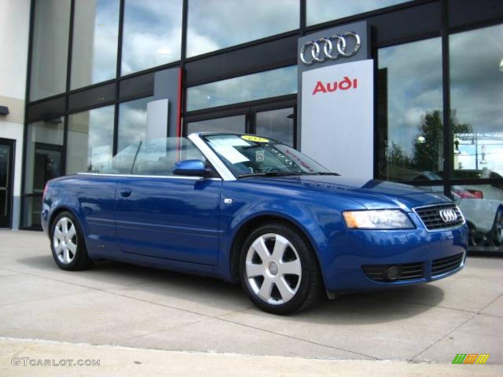 Caribic Blue Pearl Effect Audi A4