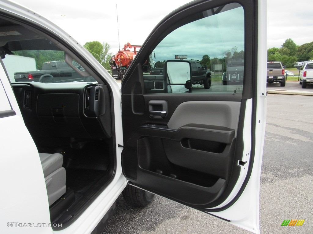 2017 Chevrolet Silverado 3500HD Work Truck Crew Cab 4x4 Chassis Dark Ash/Jet Black Door Panel Photo #138350763