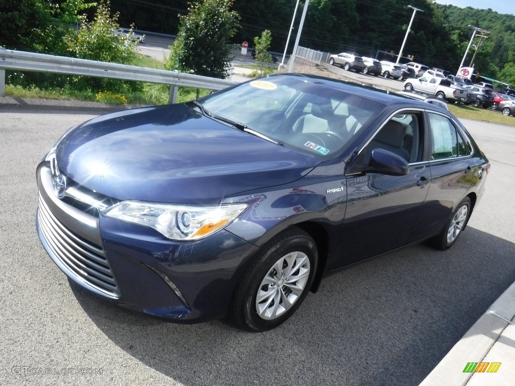 2017 Camry Hybrid LE - Parisian Night Pearl / Ash photo #12