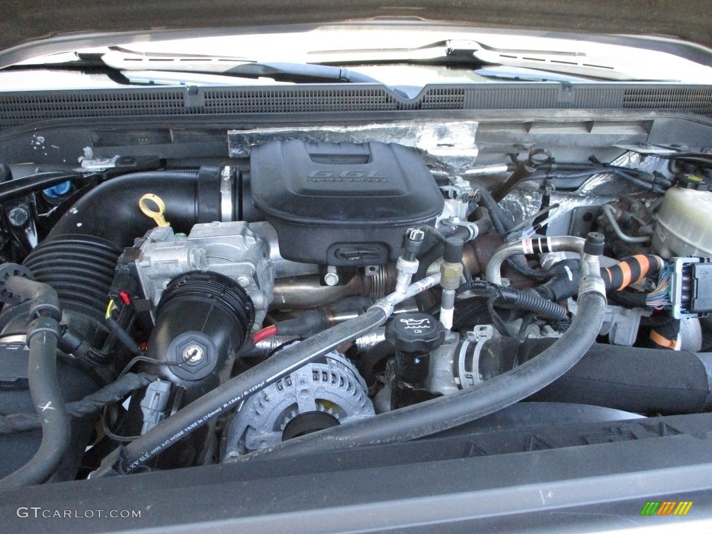 2016 GMC Sierra 2500HD Crew Cab Engine Photos