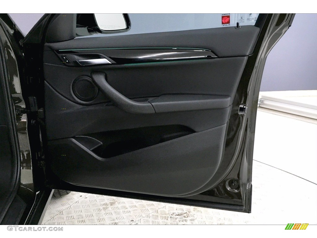 2020 X2 sDrive28i - Dark Olive Metallic / Black photo #24
