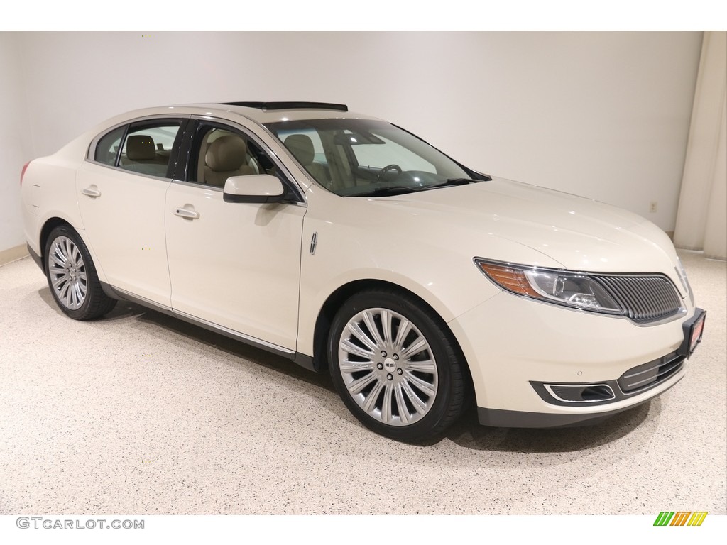 2016 Lincoln MKS FWD Exterior Photos