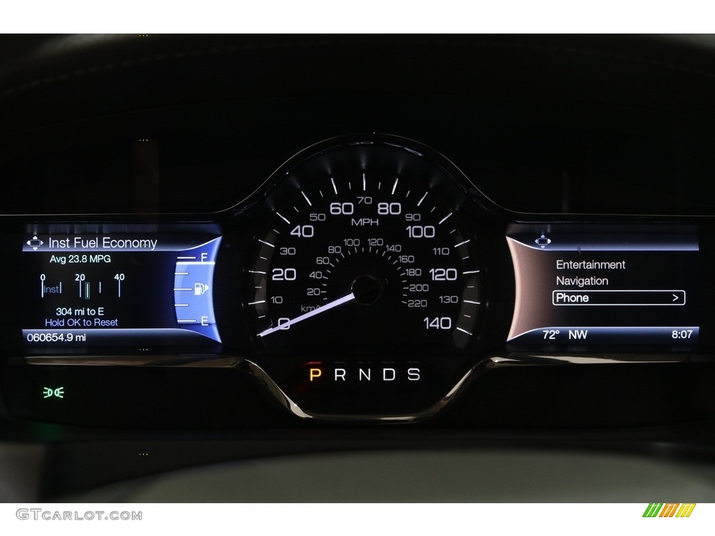 2016 Lincoln MKS FWD Gauges Photo #138363164
