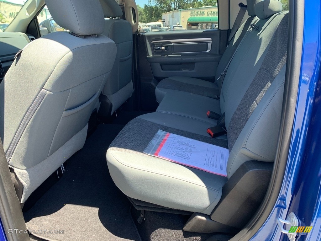 2019 1500 Classic Big Horn Crew Cab 4x4 - Blue Streak Pearl / Black/Diesel Gray photo #20