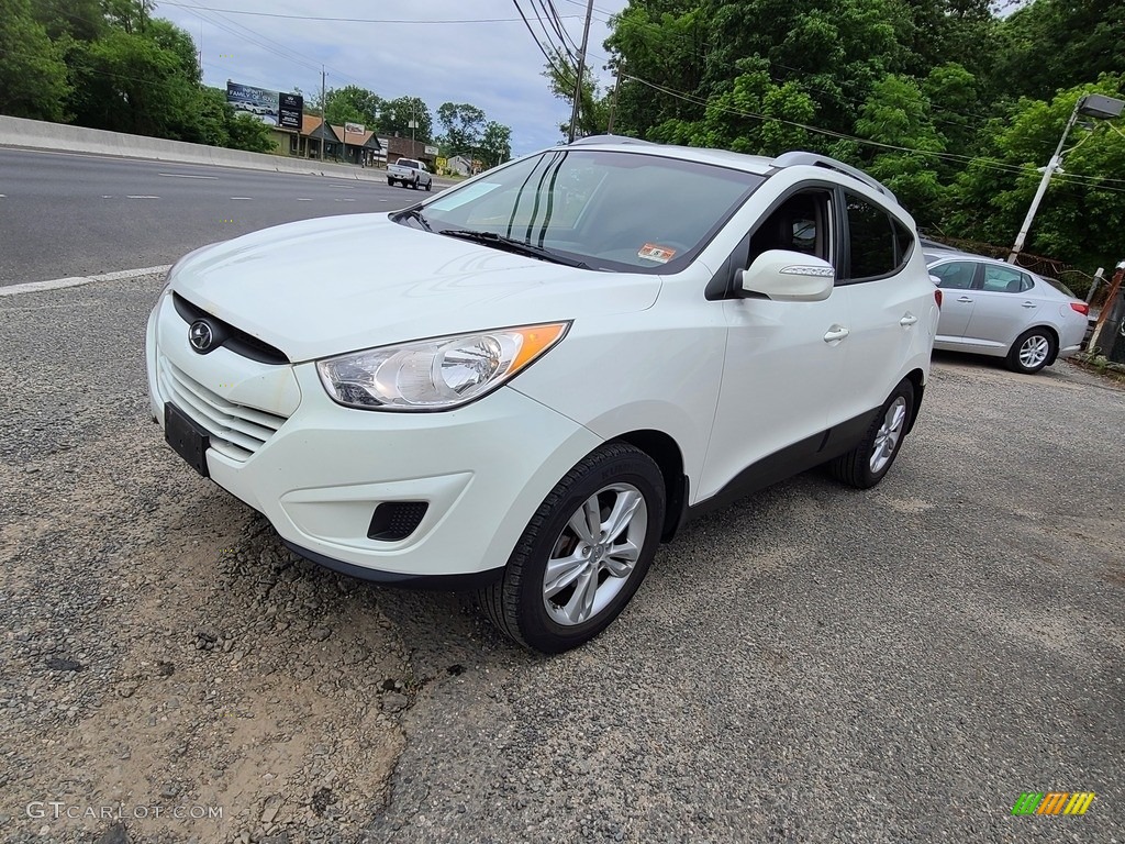 2012 Tucson GLS AWD - Cotton White / Taupe photo #6