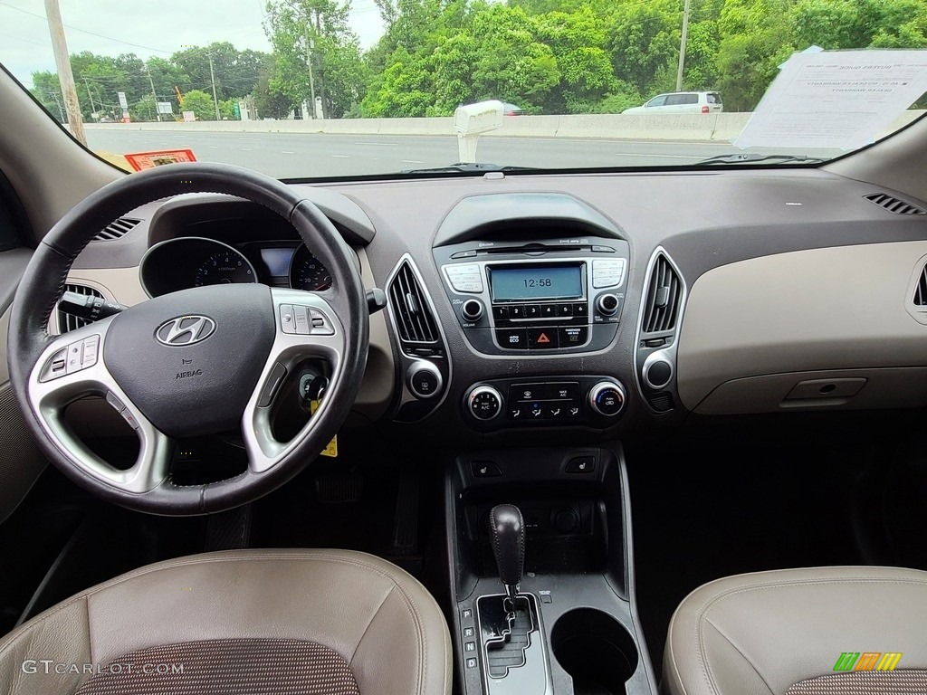 2012 Tucson GLS AWD - Cotton White / Taupe photo #12