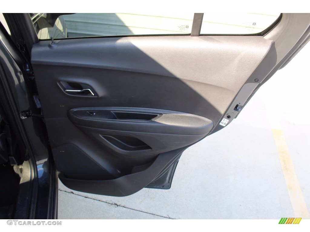 2016 Trax LT - Cyber Gray Metallic / Jet Black/Light Titanium photo #24