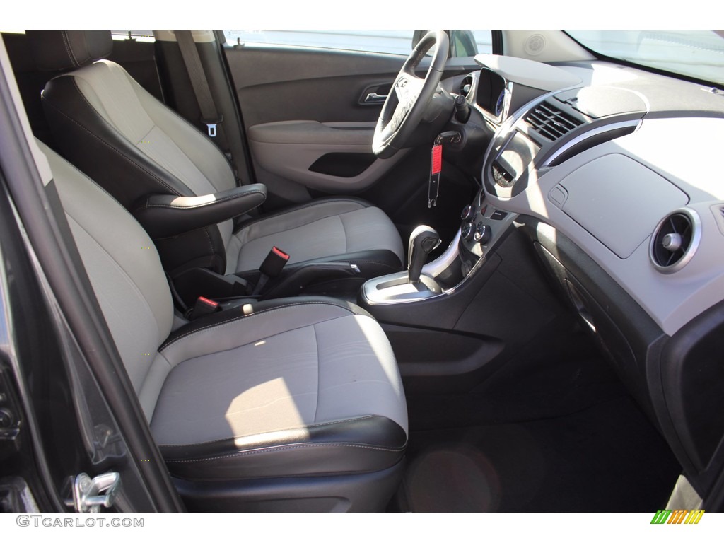 2016 Trax LT - Cyber Gray Metallic / Jet Black/Light Titanium photo #27
