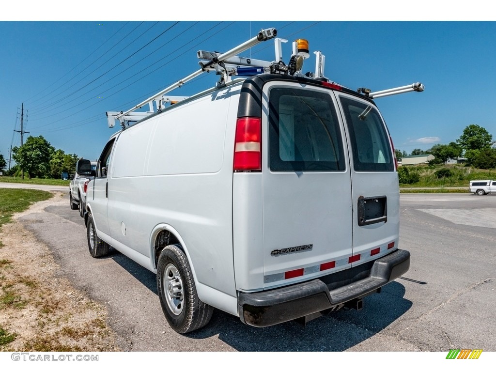 2008 Express 3500 Cargo Van - Summit White / Medium Pewter photo #6