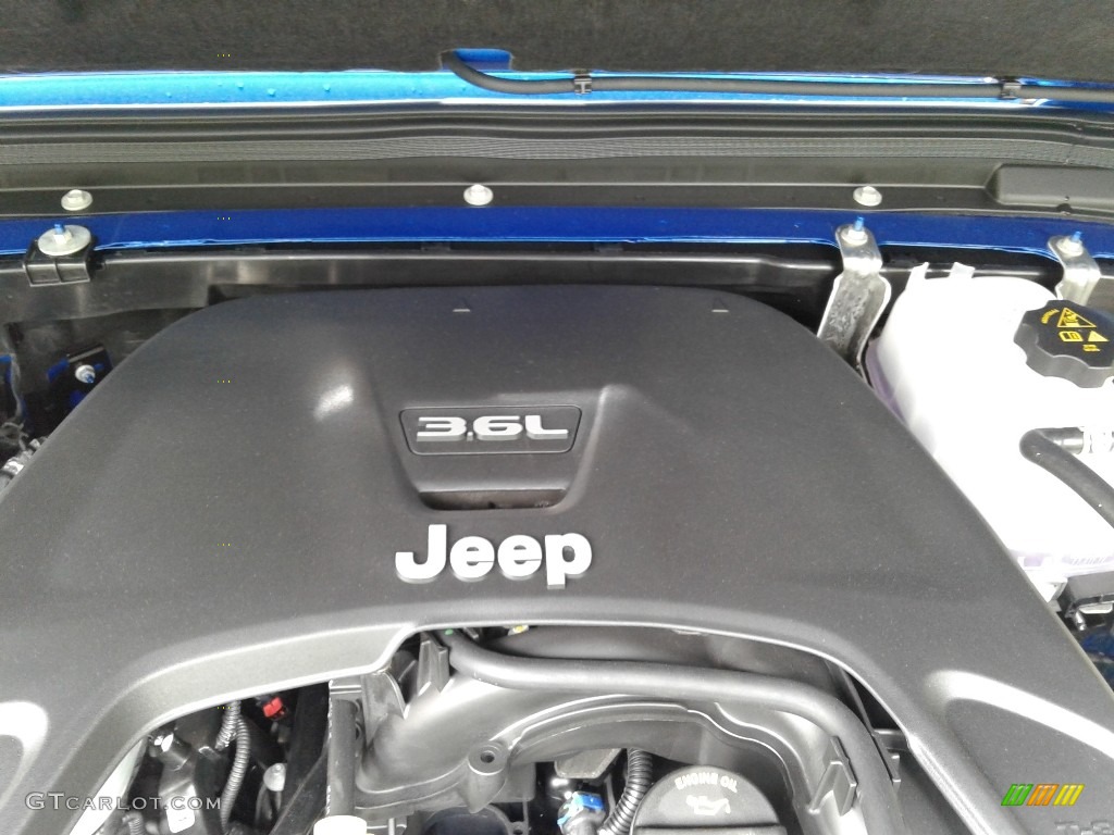 2020 Gladiator Rubicon 4x4 - Hydro Blue Pearl / Black photo #9