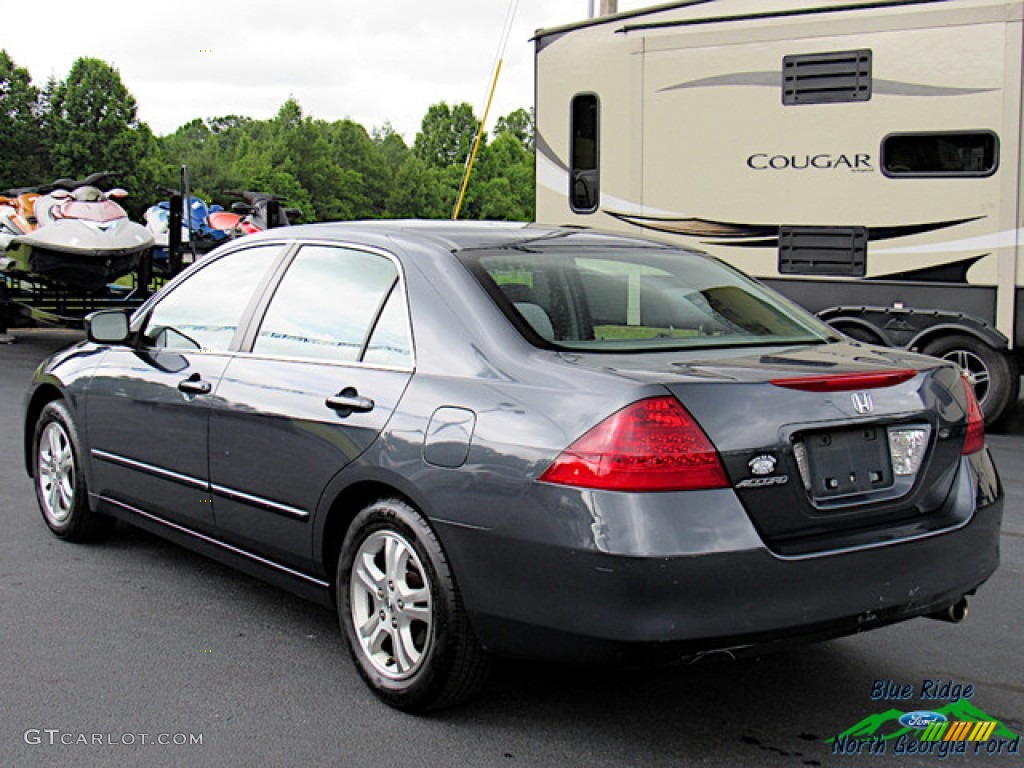 2007 Accord SE Sedan - Graphite Pearl / Gray photo #3