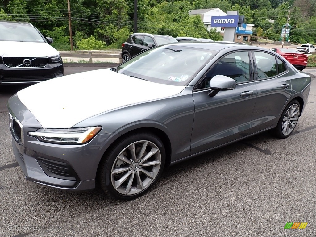 Osmium Gray Metallic 2020 Volvo S60 T6 AWD Momentum Exterior Photo #138376588