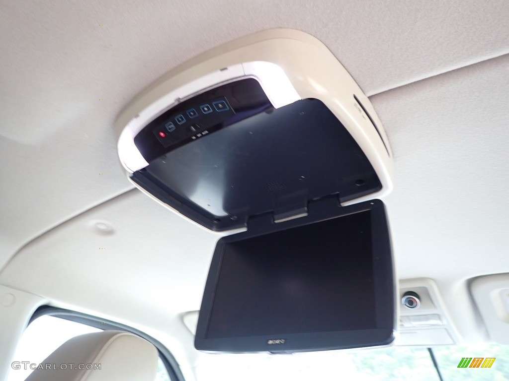 2016 Nissan NV 3500 HD SL Passenger Entertainment System Photos
