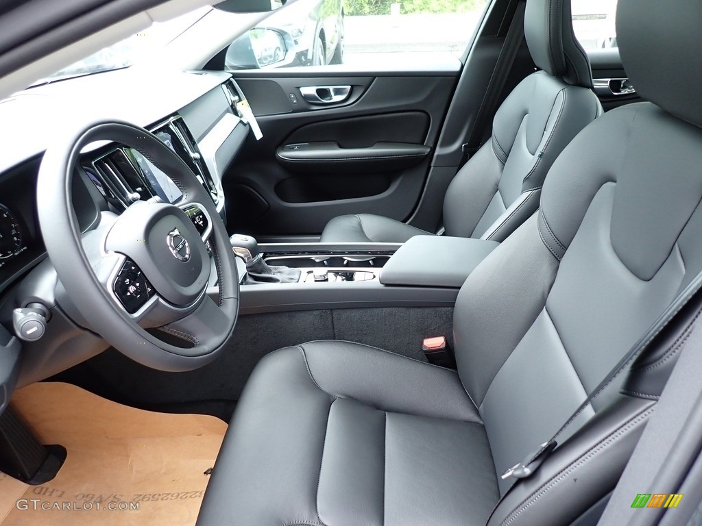 2020 Volvo S60 T6 AWD Momentum Front Seat Photos