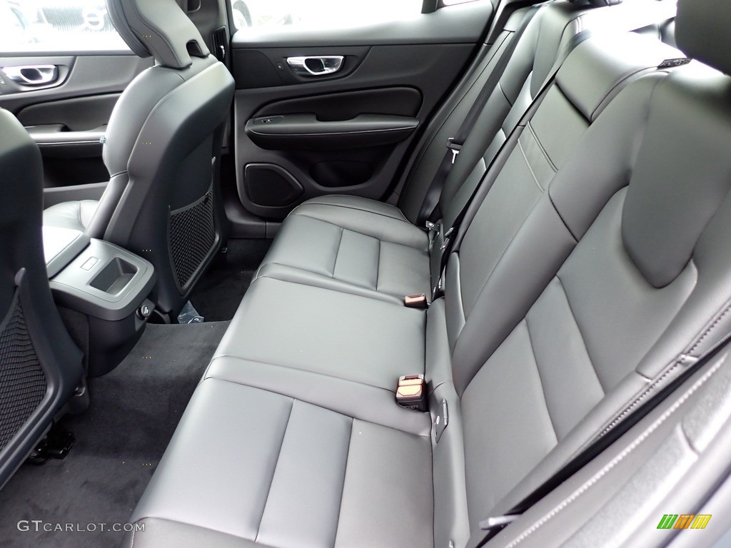 2020 Volvo S60 T6 AWD Momentum Rear Seat Photo #138376654