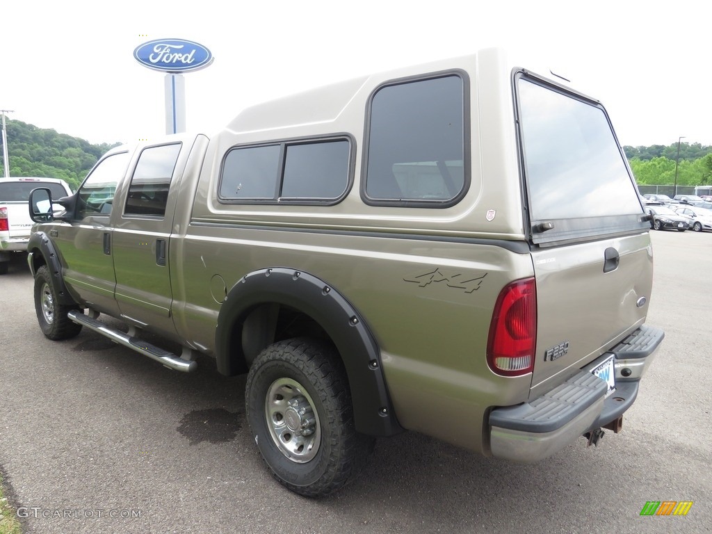 2003 F250 Super Duty XL Crew Cab 4x4 - Arizona Beige Metallic / Medium Flint Grey photo #7