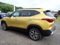 Starbright Yellow - Seltos SX Turbo AWD Photo No. 5