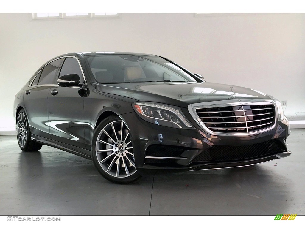 2017 S 550 Sedan - designo Mocha Black Metallic / Porcelain/Black photo #34