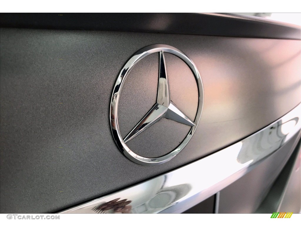 2017 E 300 Sedan - designo Selenite Grey Magno (matte) / Black photo #7