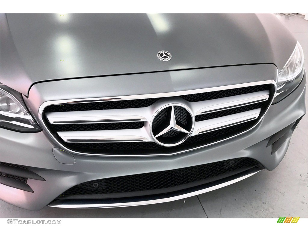 2017 E 300 Sedan - designo Selenite Grey Magno (matte) / Black photo #33