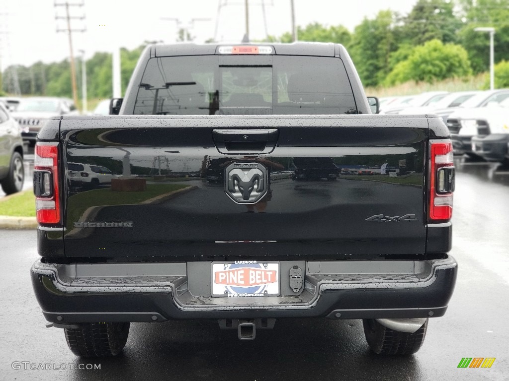2020 1500 Big Horn Night Edition Crew Cab 4x4 - Diamond Black Crystal Pearl / Black photo #5