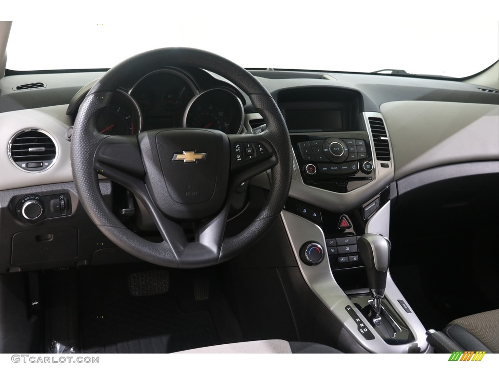 2012 Cruze LS - Gold Mist Metallic / Jet Black/Medium Titanium photo #6