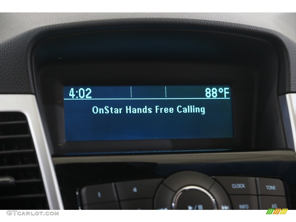2012 Cruze LS - Gold Mist Metallic / Jet Black/Medium Titanium photo #11