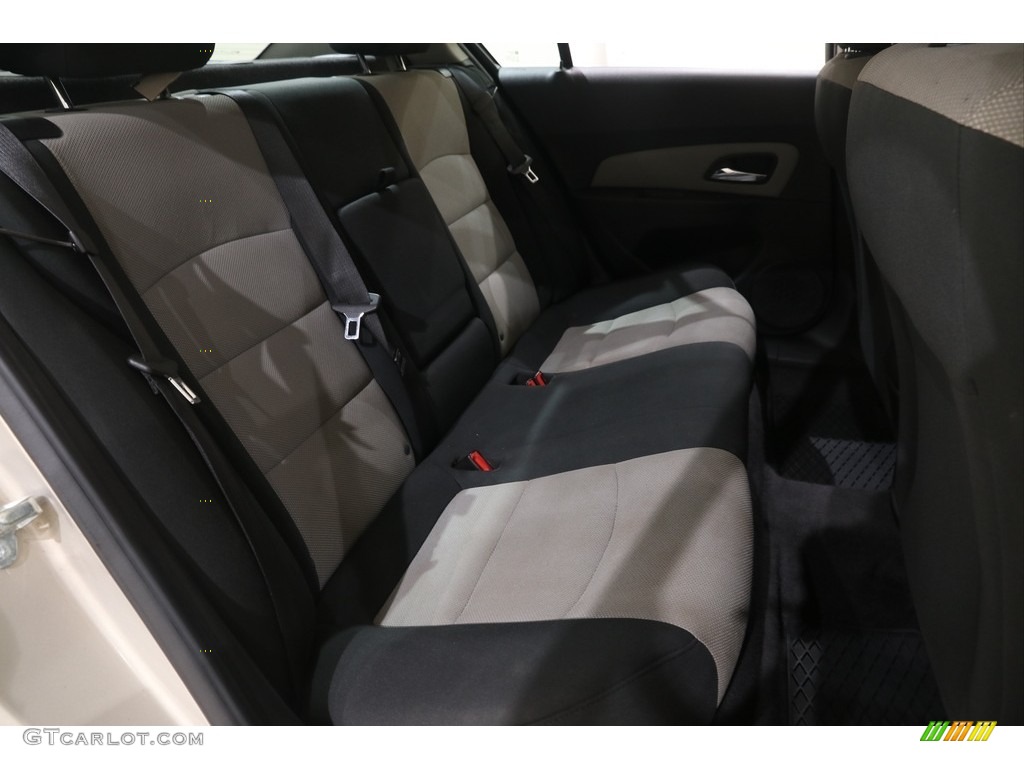 2012 Cruze LS - Gold Mist Metallic / Jet Black/Medium Titanium photo #14