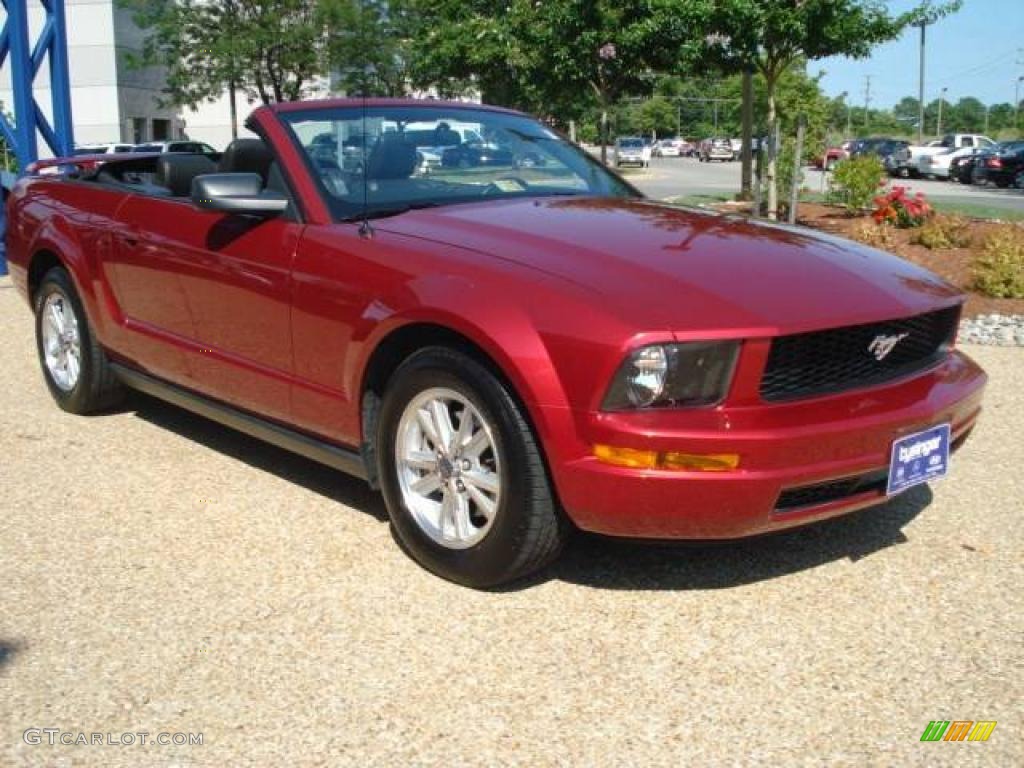 2006 Mustang V6 Premium Convertible - Redfire Metallic / Dark Charcoal photo #7