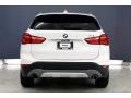 Alpine White - X1 xDrive28i Photo No. 3