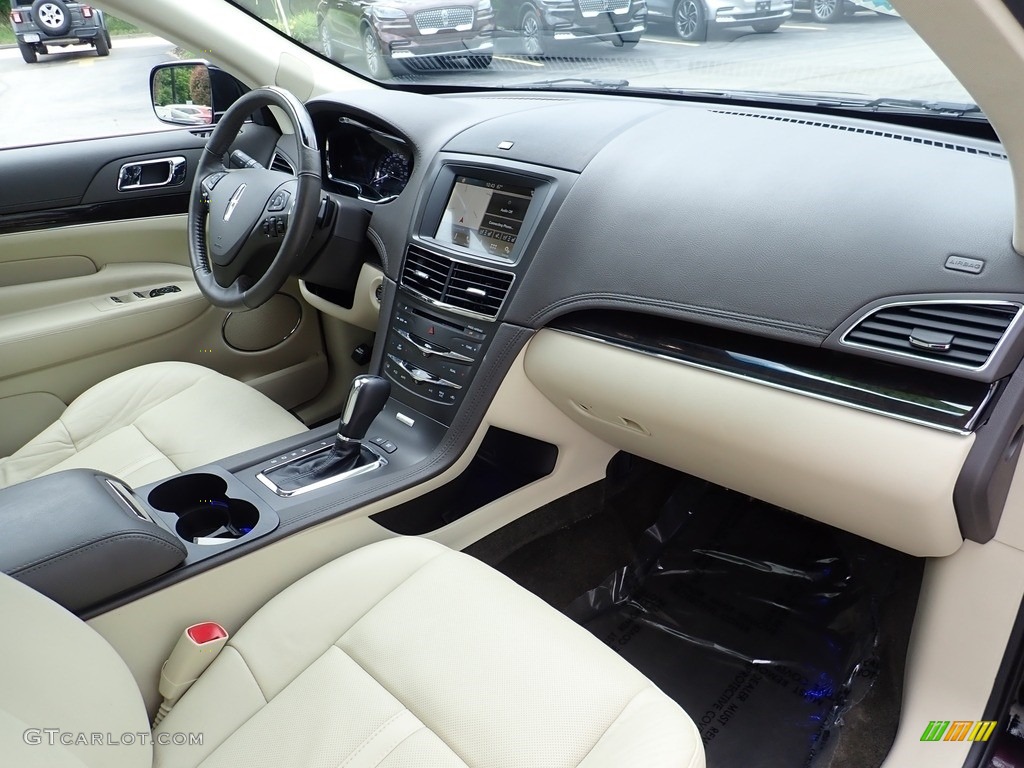 Light Dune Interior 2019 Lincoln MKT Elite AWD Photo #138391401