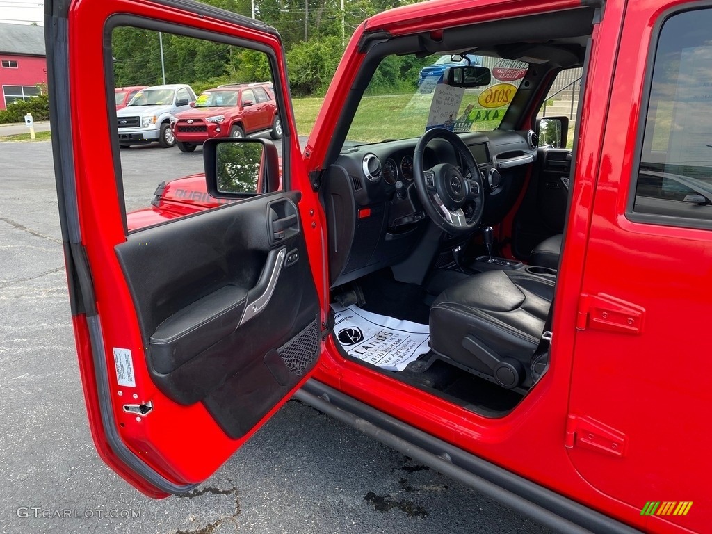 2016 Wrangler Unlimited Rubicon Hard Rock 4x4 - Firecracker Red / Black photo #12